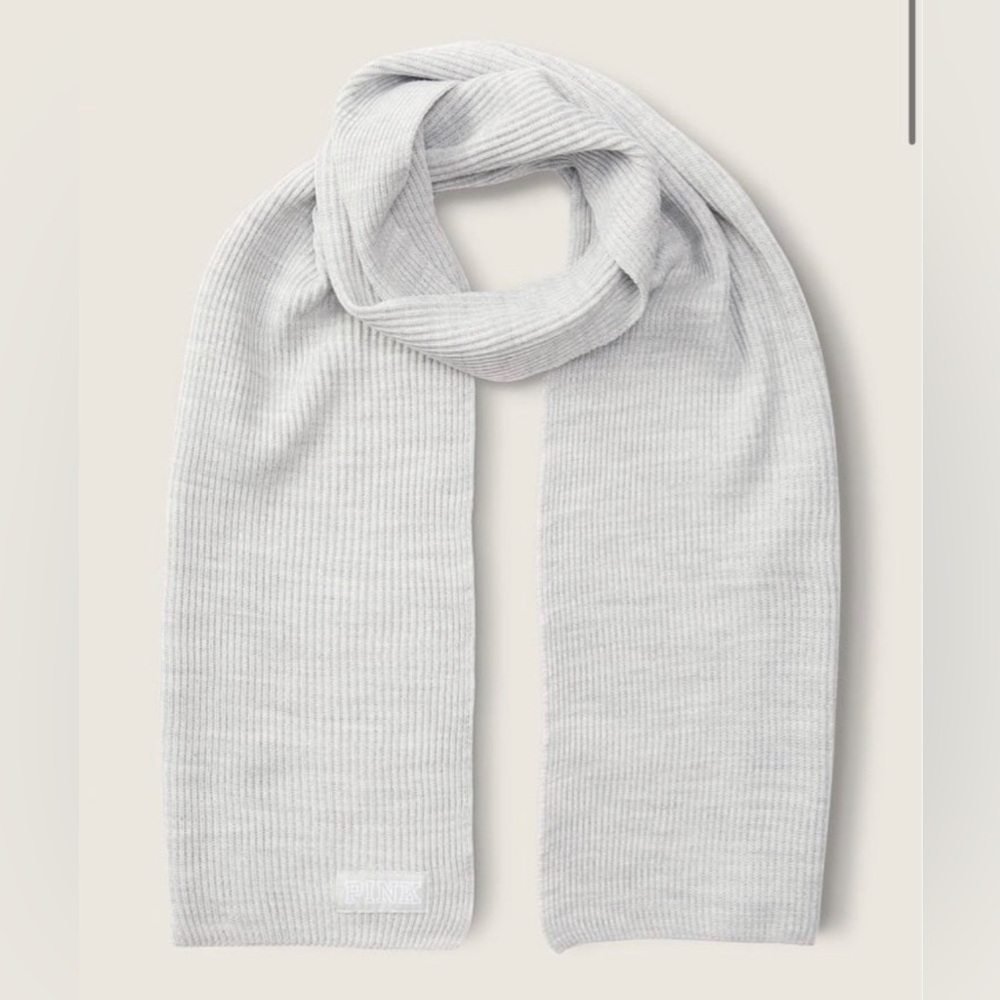 Victoria’s Secret Pink Rib Scarf
